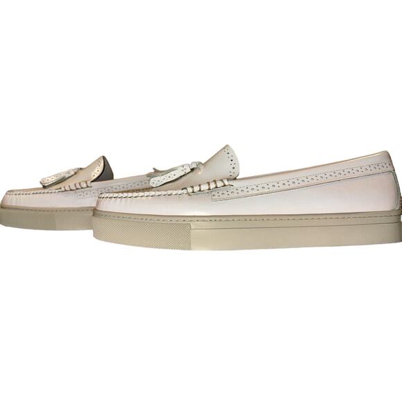 G.H.Bass Women's Loafer Sneakers Tassels Perforated Leather Size 10 White EUC - Picture 5 of 13